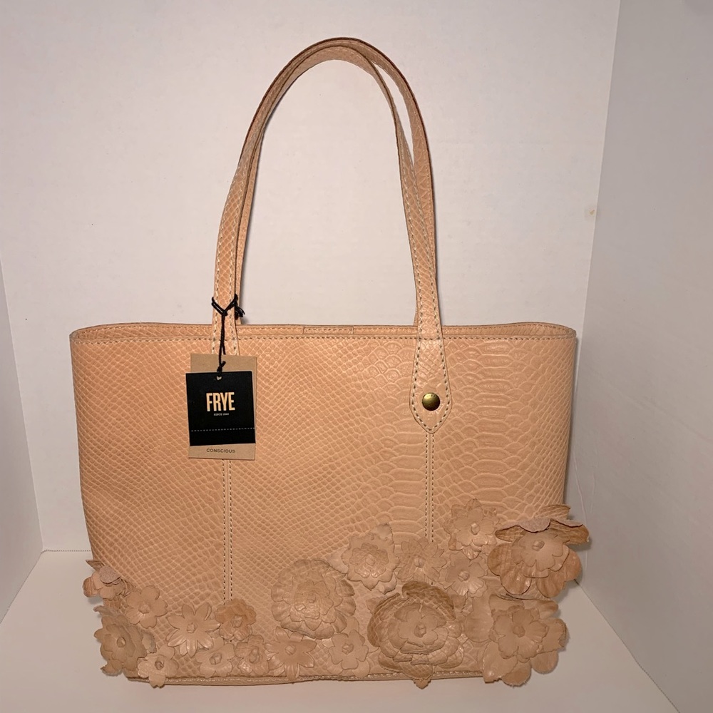 NWT Frye Melissa Floral Tote